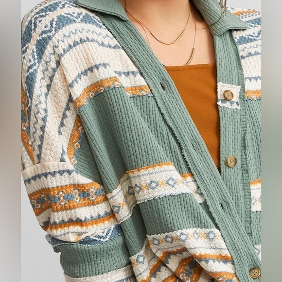 Miss Me Striped Dolman Shirt Size XS *BUCKLE EXCLUSIVE - Picture 4 of 8